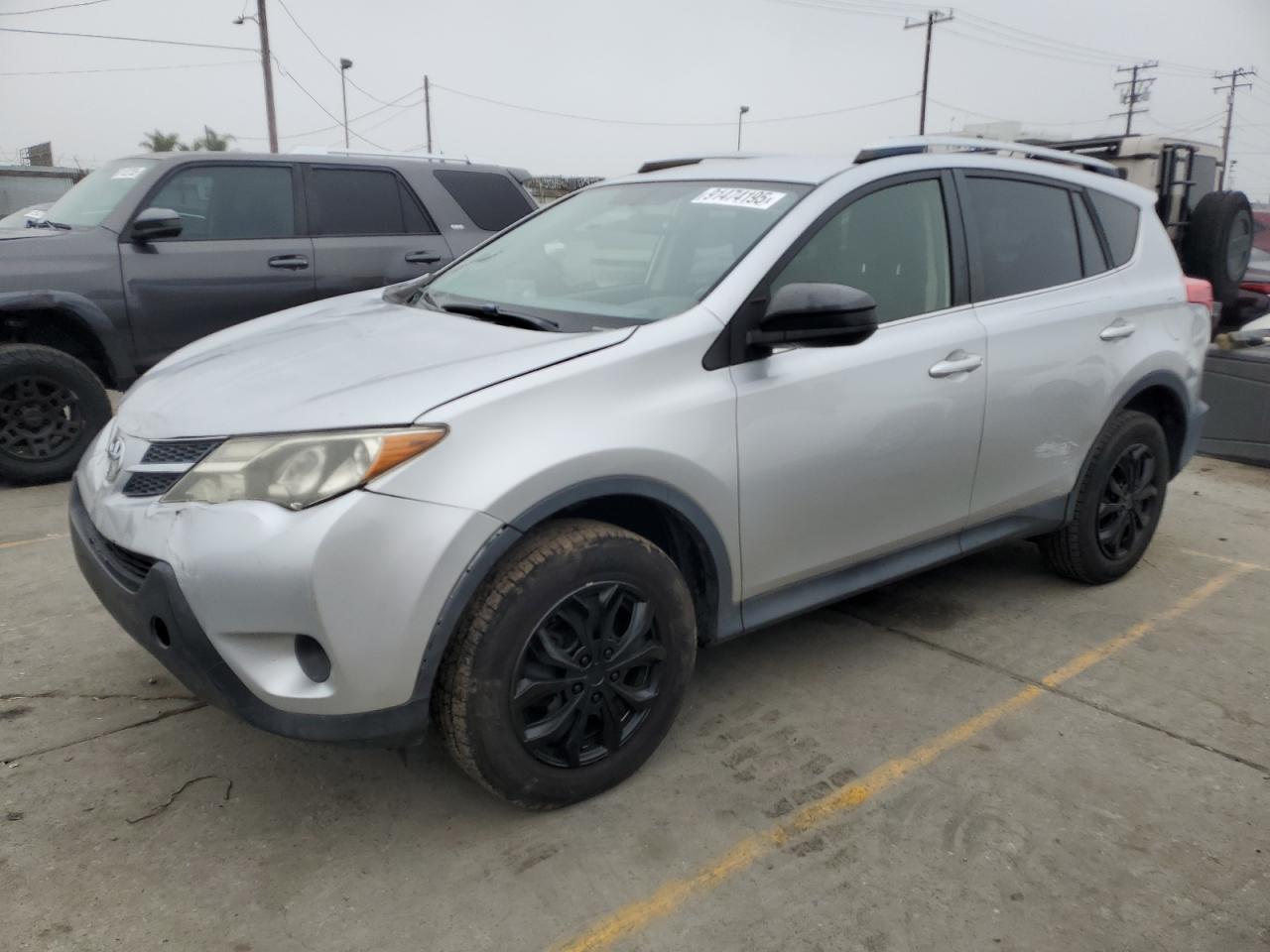 TOYOTA RAV4 LE