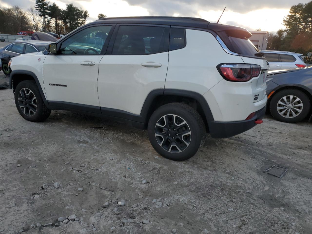 JEEP COMPASS TRAILHAWK