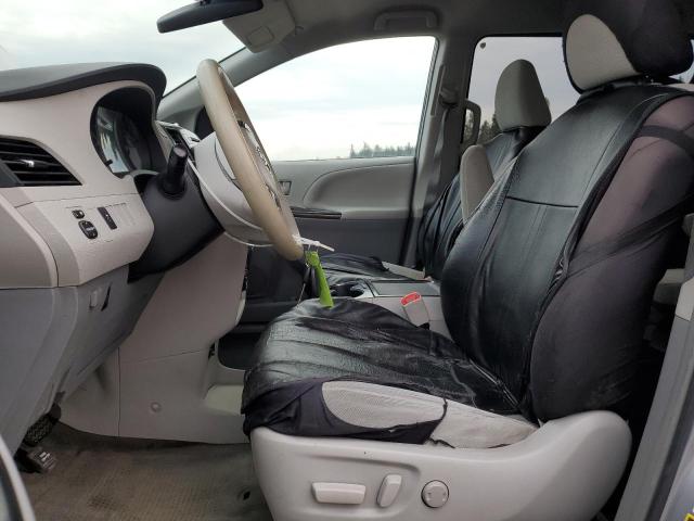 2013 TOYOTA SIENNA LE #3285897558