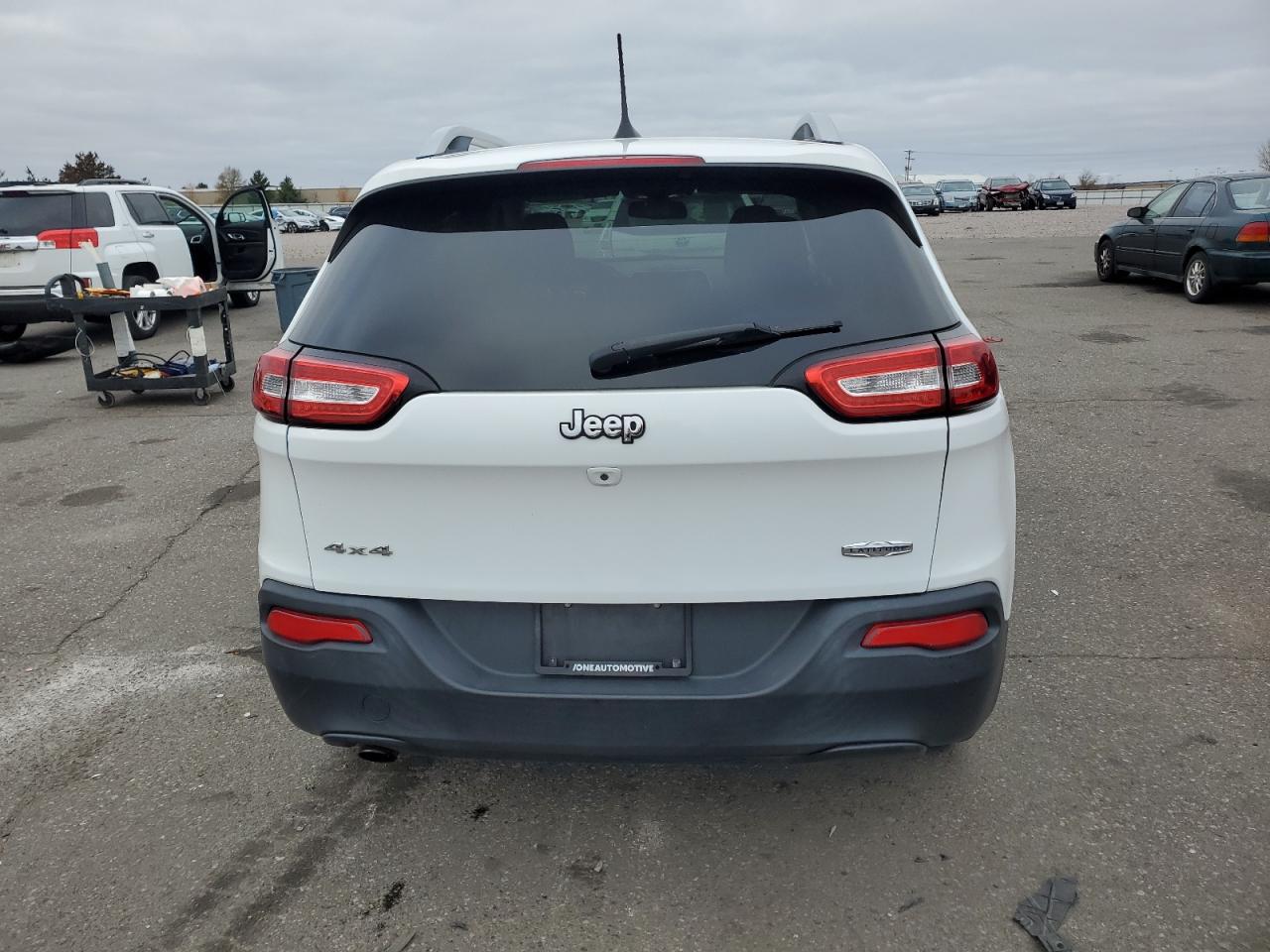 JEEP GRAND CHEROKEE LATITUDE