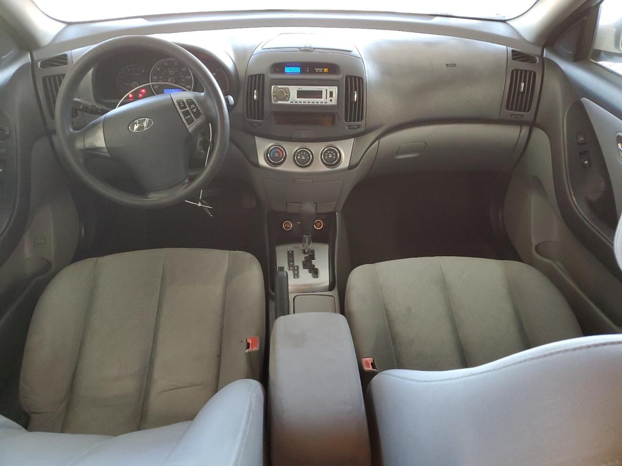 HYUNDAI ELANTRA BLUE