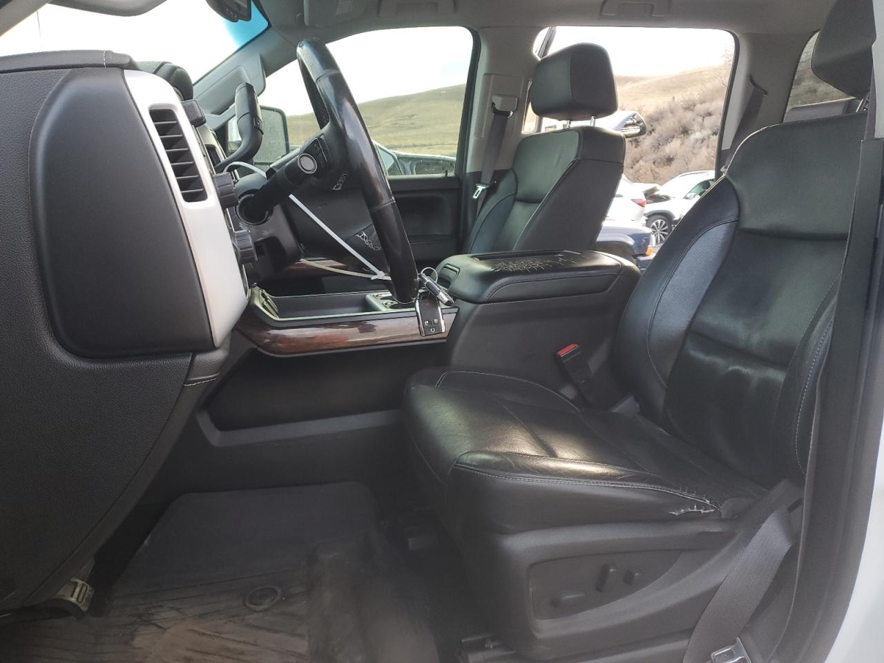 GMC SIERRA 1500 K2500 SLT