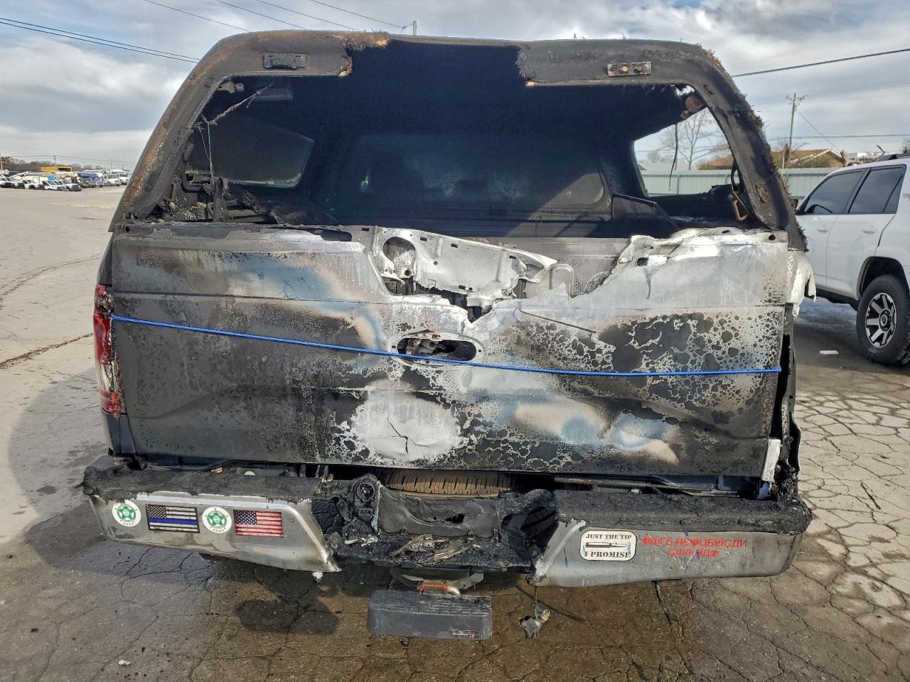 FORD F-150 SUPER CAB