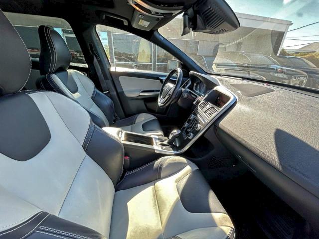 2016 VOLVO XC60 T5 PL #3294274876