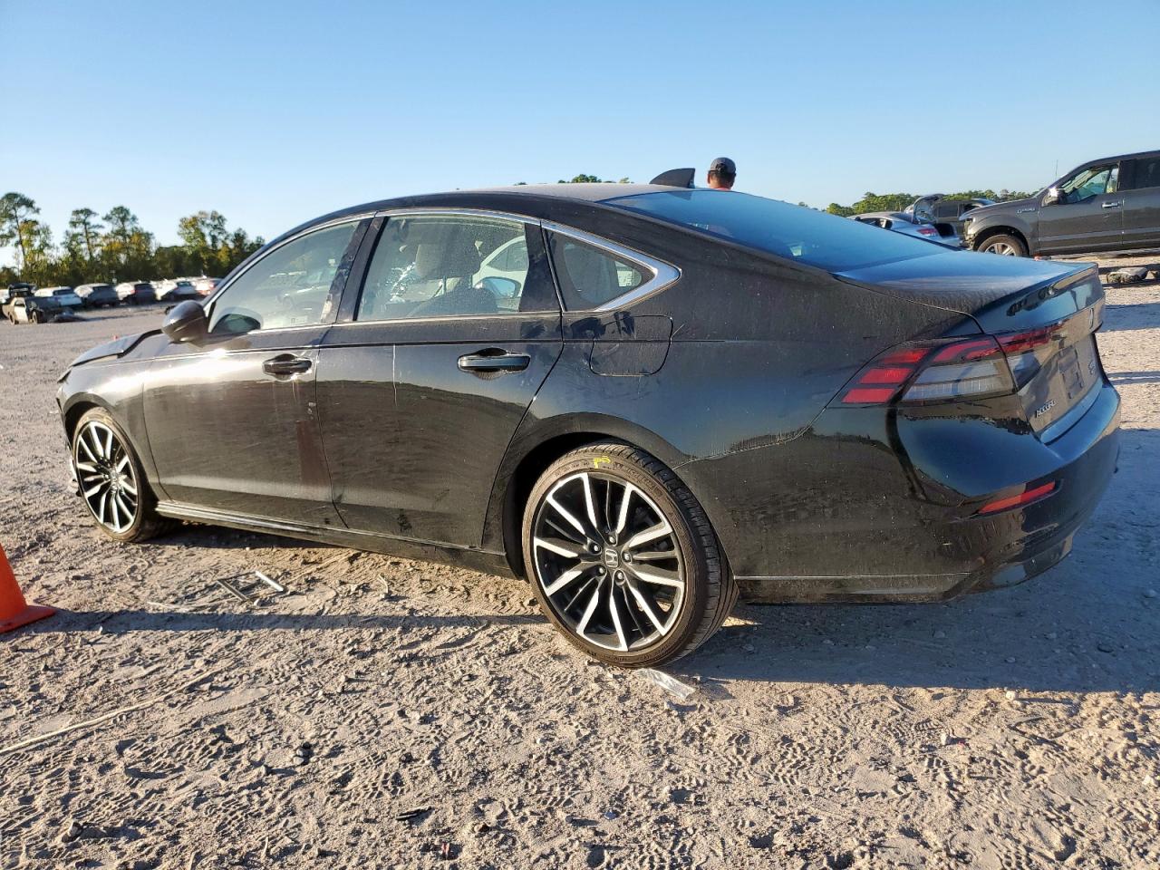 HONDA ACCORD TOURING HYBRID