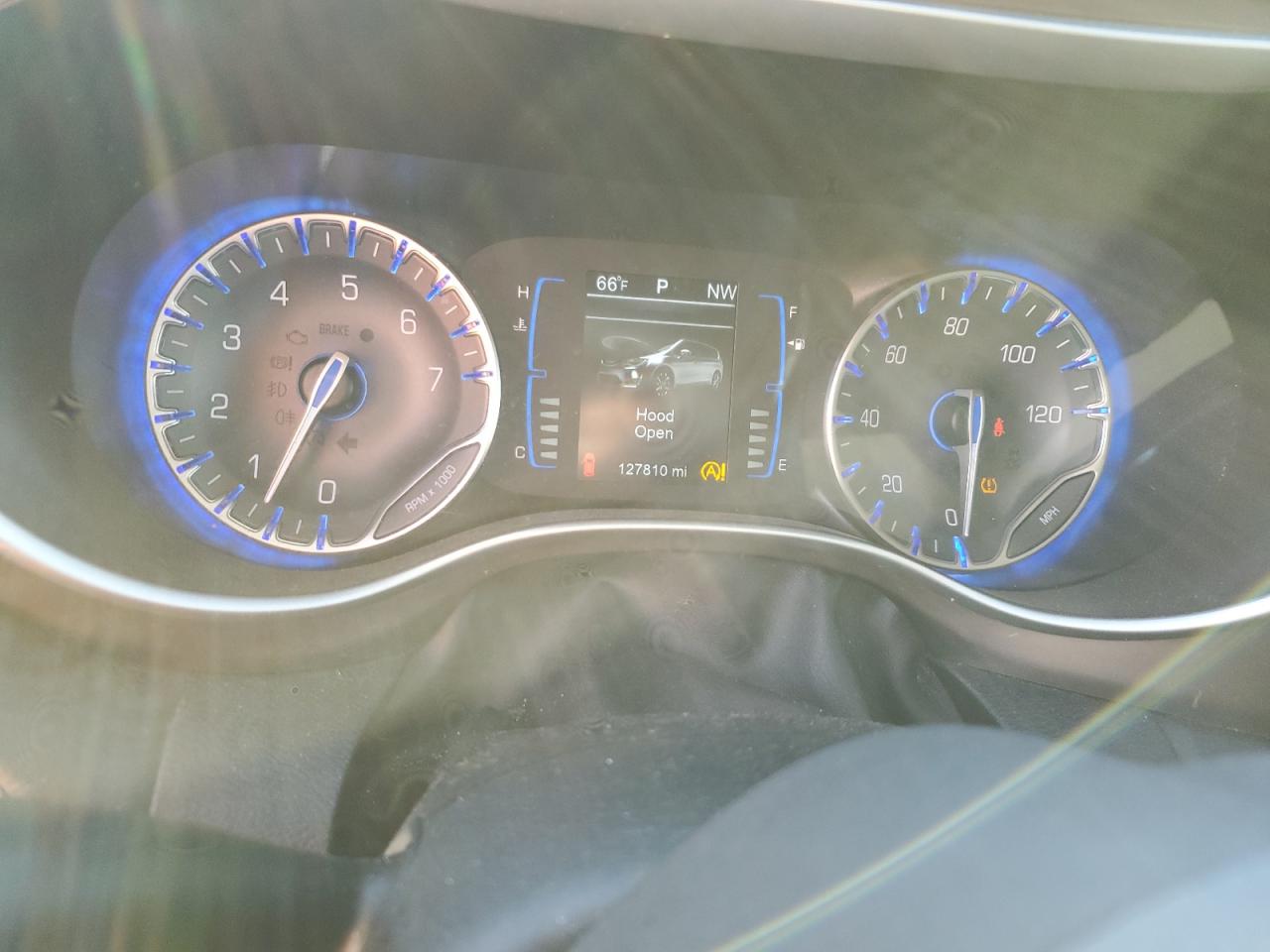 CHRYSLER PACIFICA TOURING