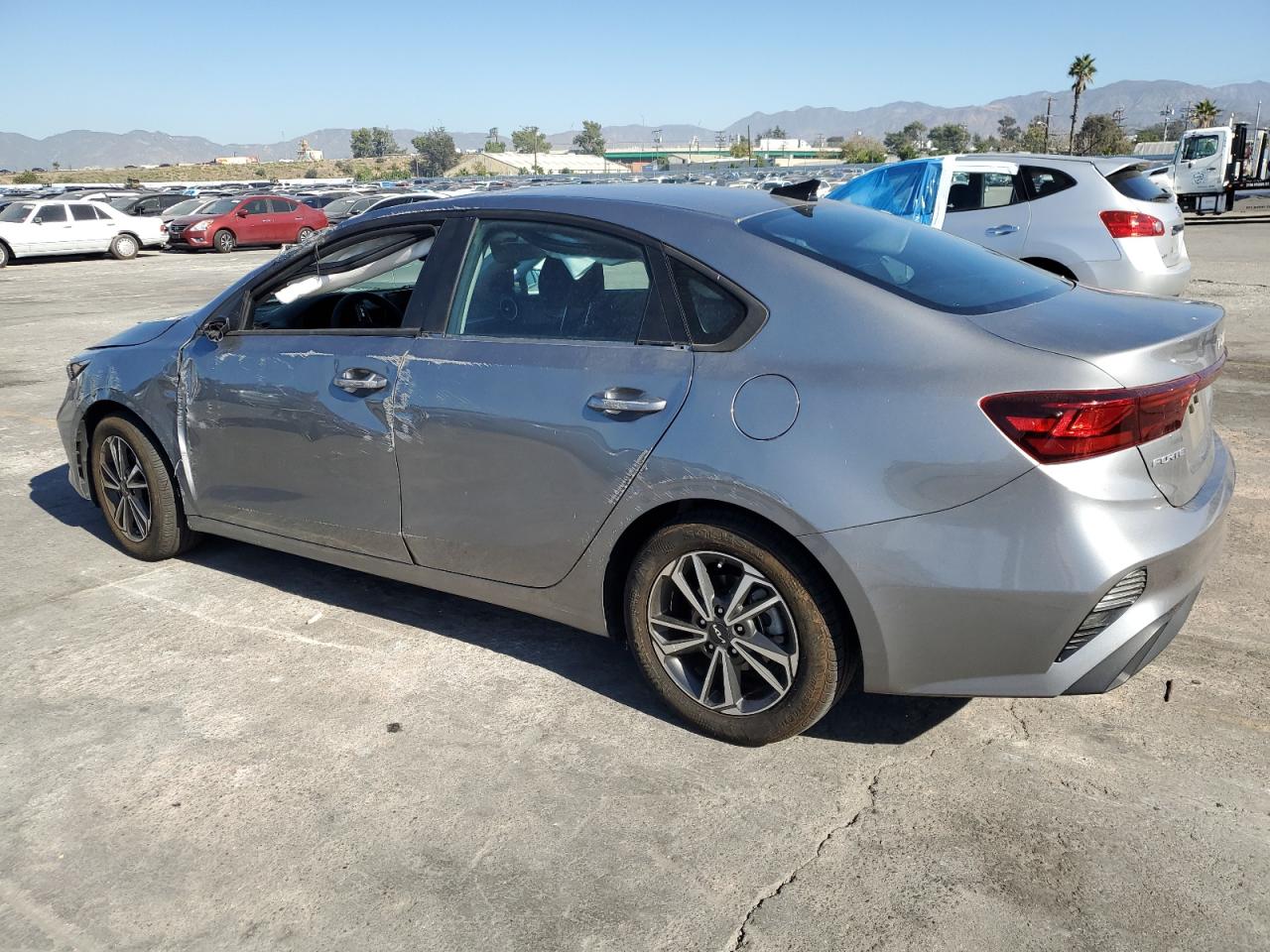 Lot #3304141504 2023 KIA FORTE LX