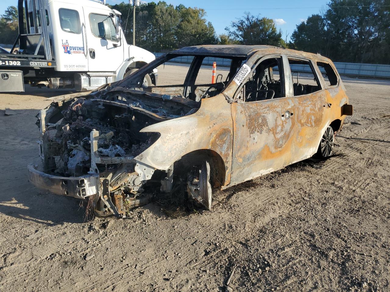 NISSAN PATHFINDER SL