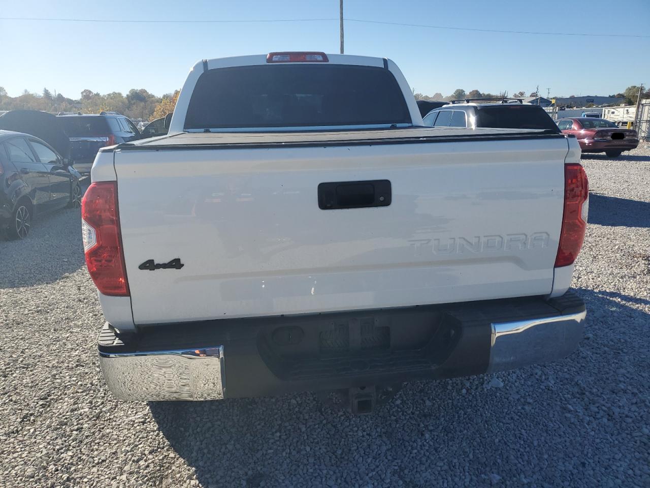 TOYOTA TUNDRA CREWMAX SR5