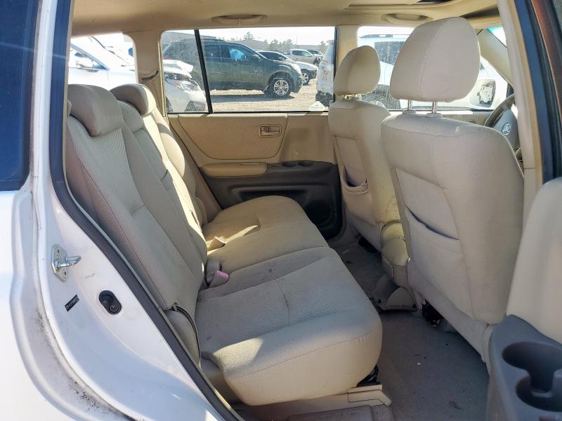 2004 TOYOTA HIGHLANDER #3296385658