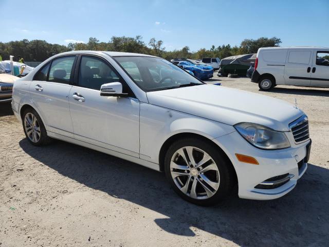 2014 MERCEDES-BENZ C 300 4MAT - WDDGF8AB3EA922913