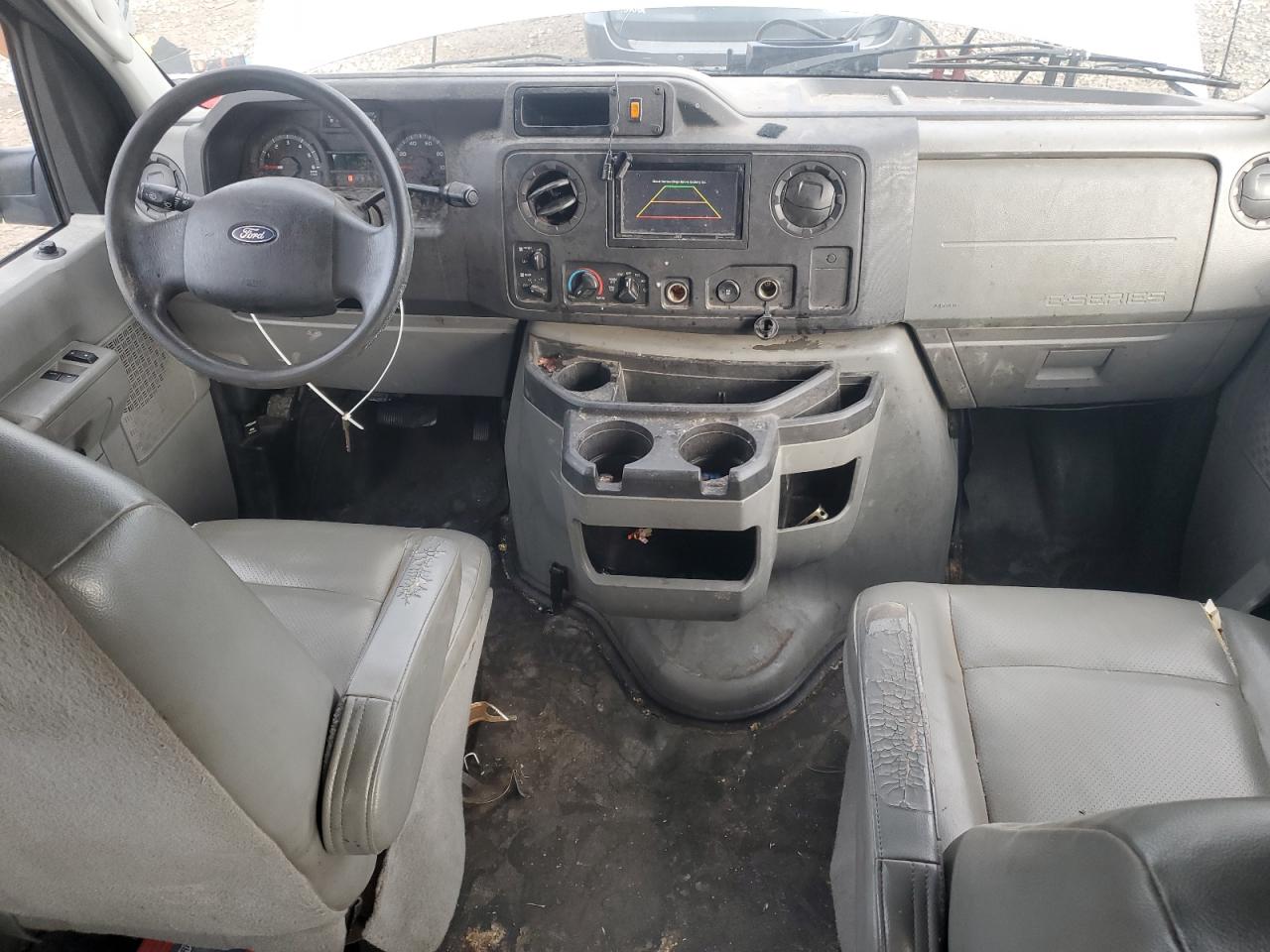 FORD ECONOLINE E350 SUPER DUTY WAGON