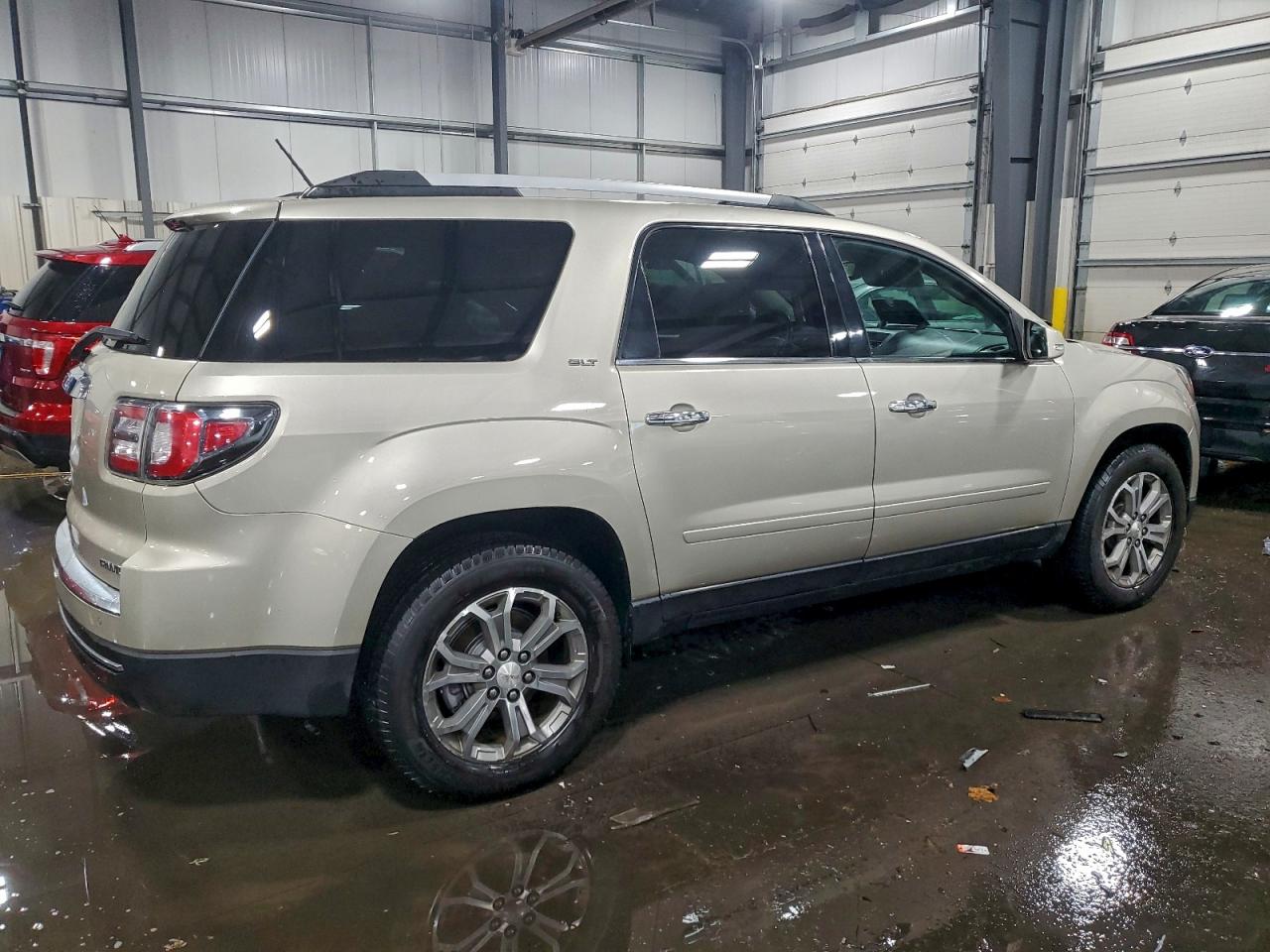 GMC ACADIA SLT-1