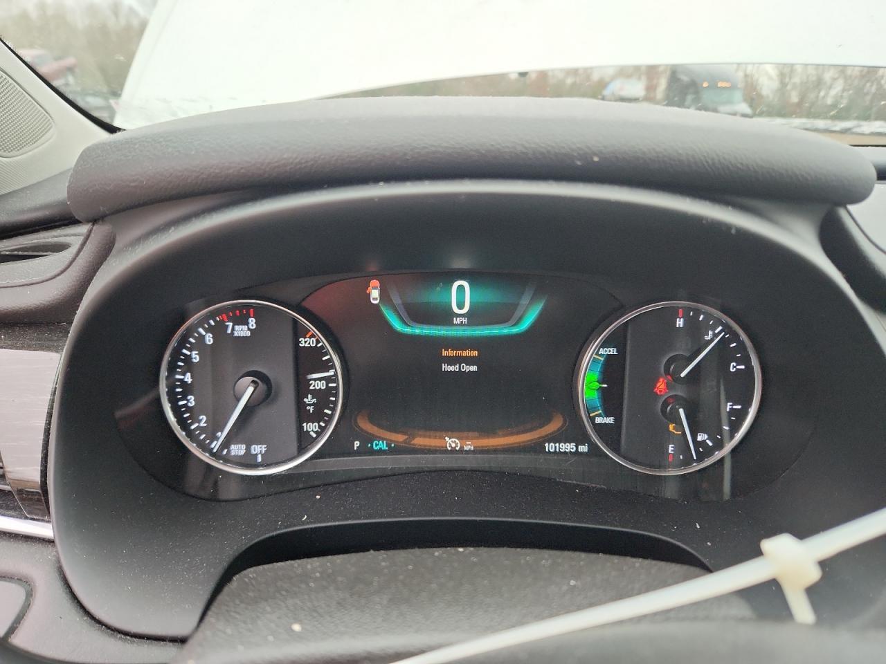 BUICK LACROSSE ESSENCE