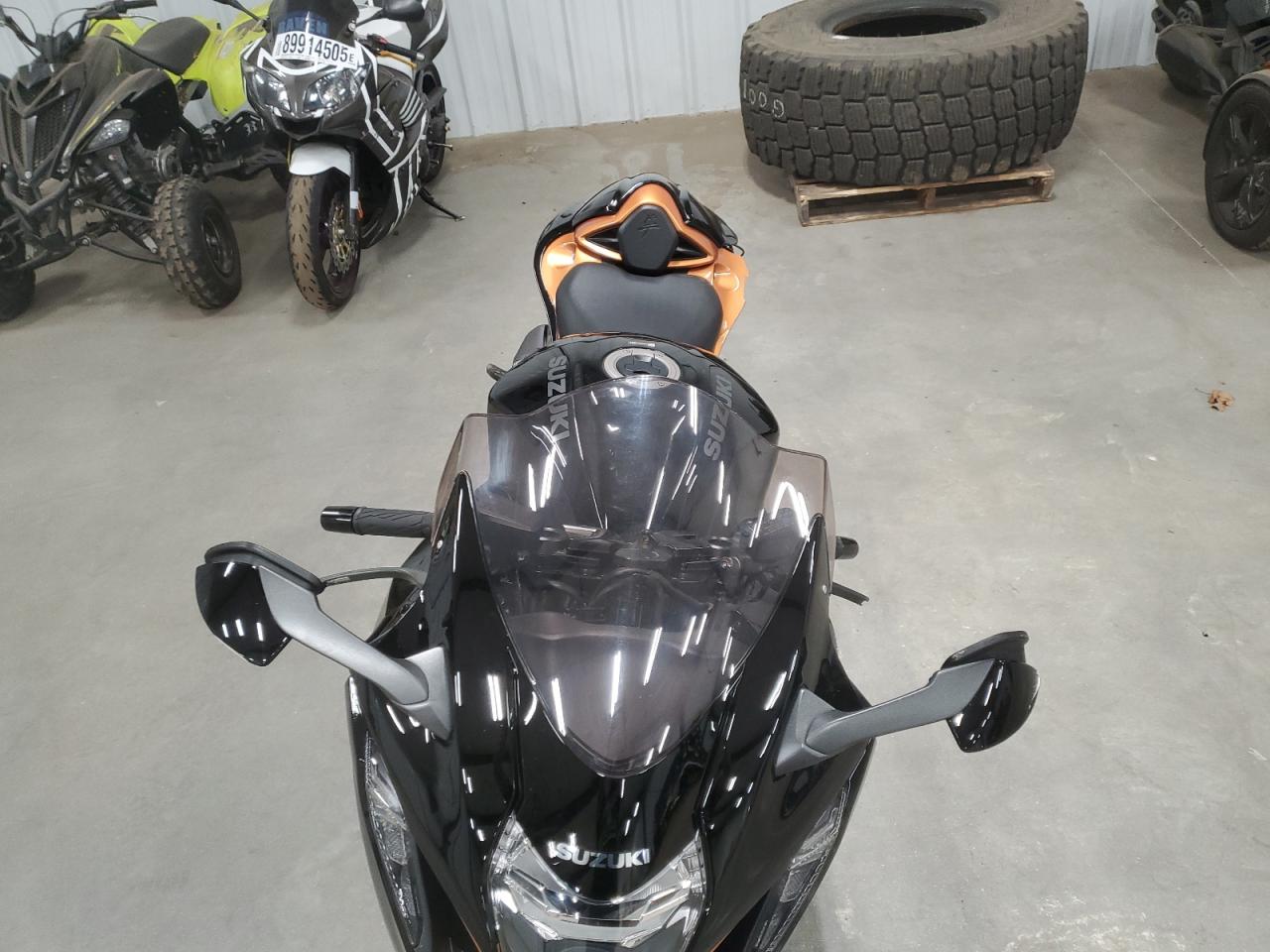 Lot #3290200243 2022 SUZUKI GSX1300 RR