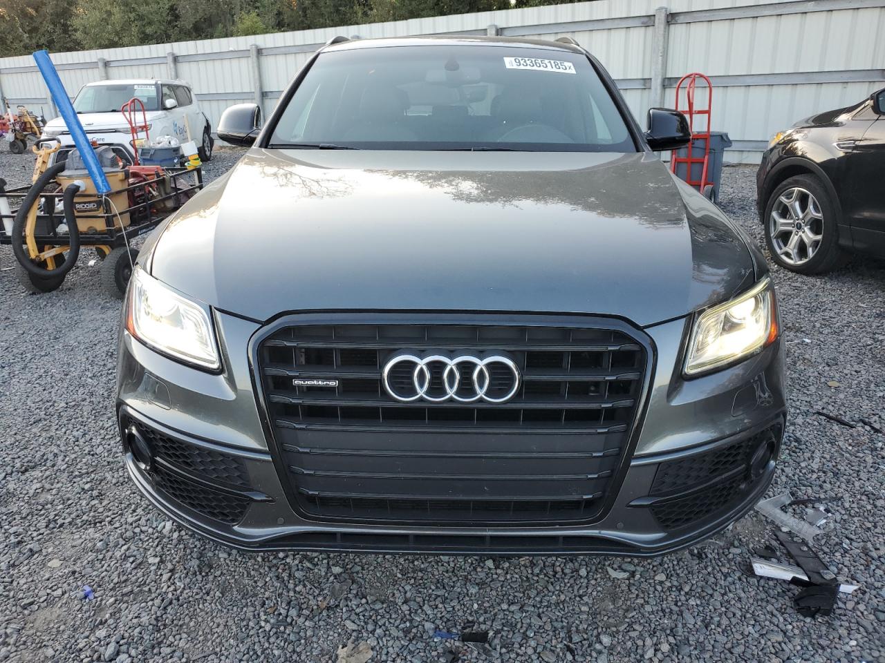 AUDI Q5 PREMIUM PLUS S-LINE