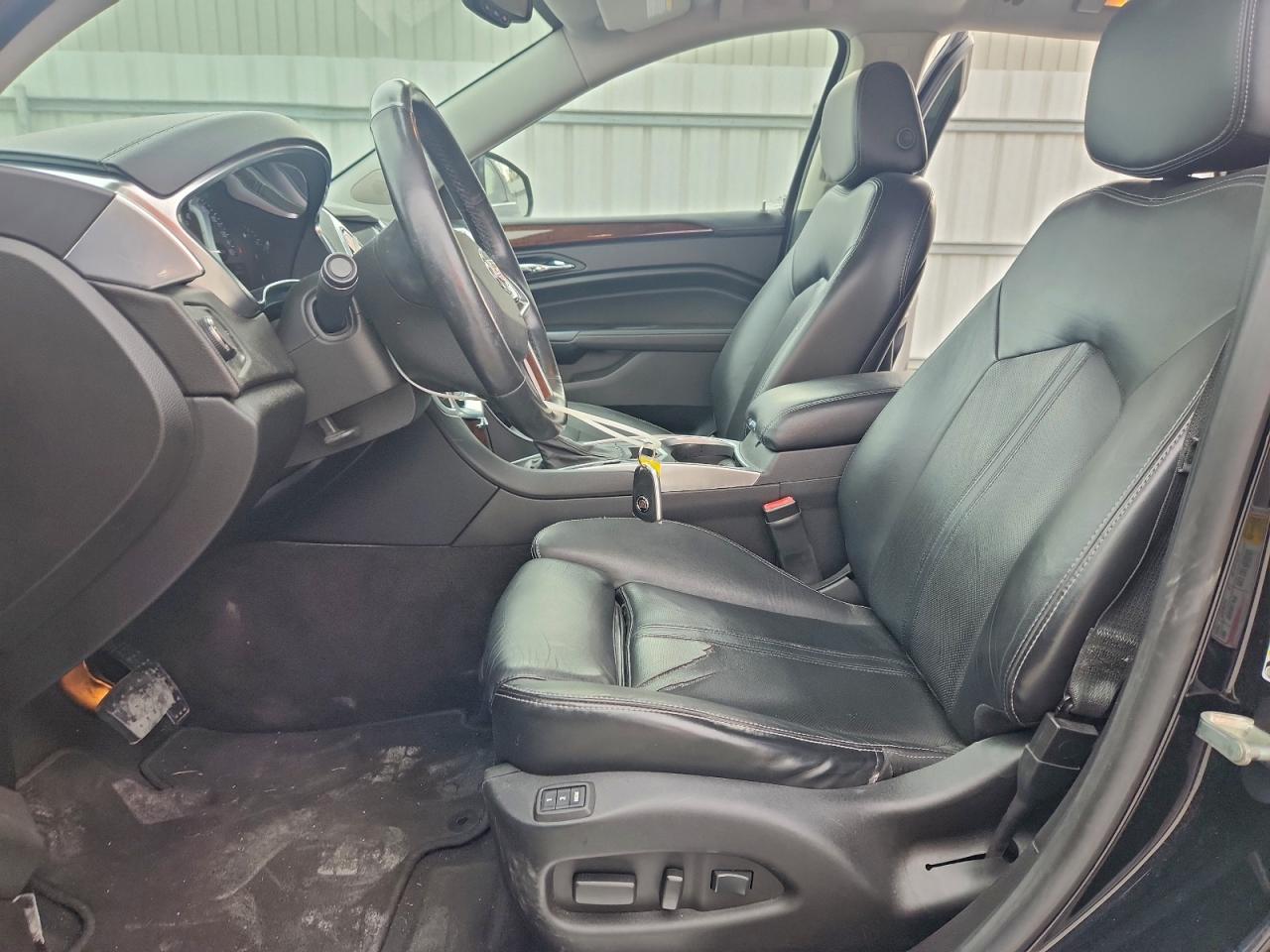 CADILLAC SRX LUXURY COLLECTION