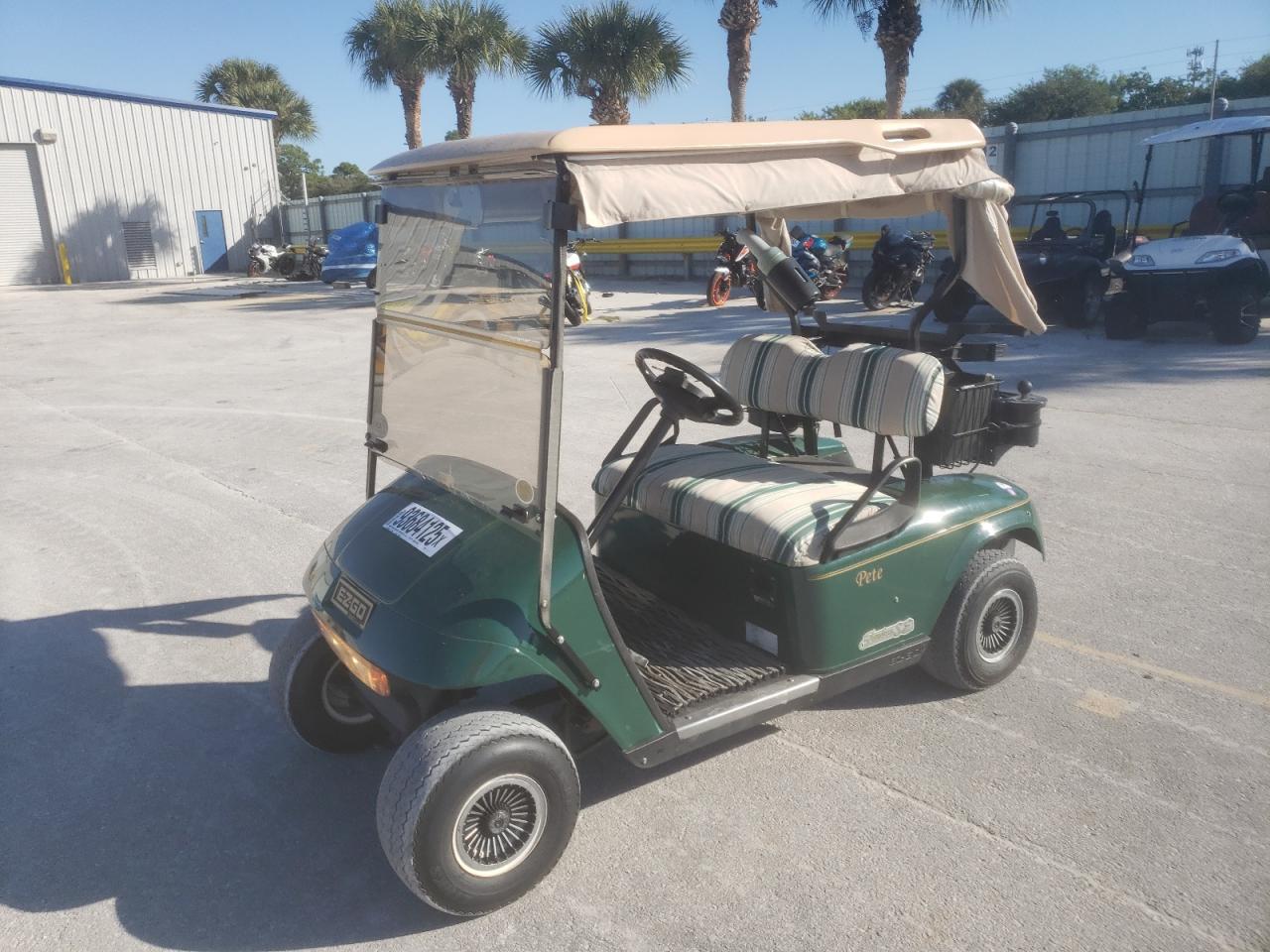 Lot #3317755091 2006 E-Z-GO GOLF CART
