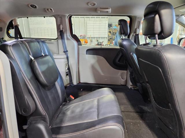 2015 CHRYSLER TOWN & COU #3292515704