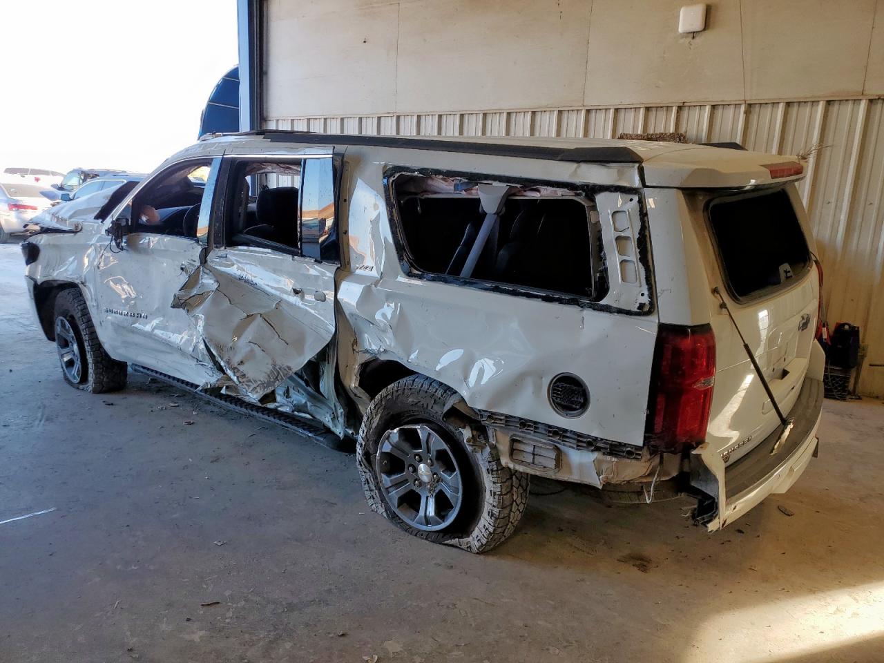 CHEVROLET SUBURBAN K1500 LT