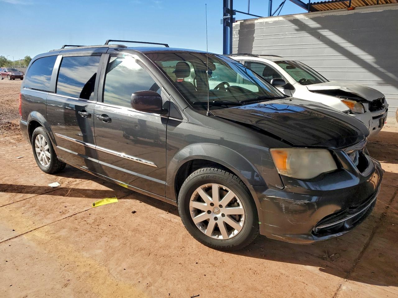 CHRYSLER TOWN & COUNTRY TOURING