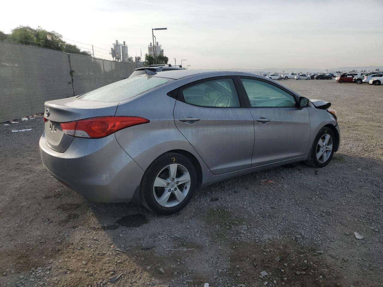 HYUNDAI ELANTRA GLS