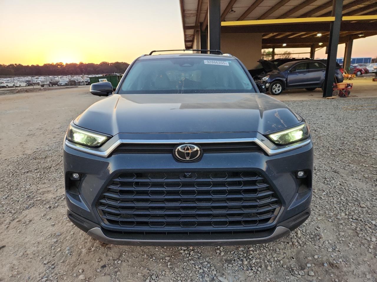 TOYOTA HIGHLANDER LE