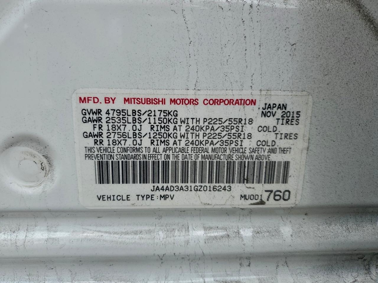 MITSUBISHI OUTLANDER SE