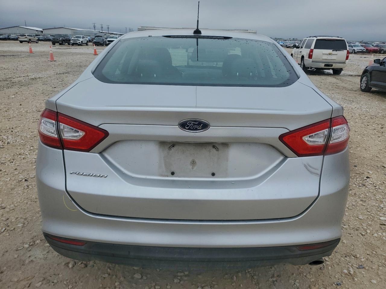 FORD FUSION S