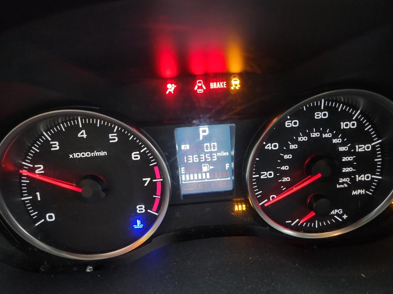 SUBARU XV 2.0 PREMIUM