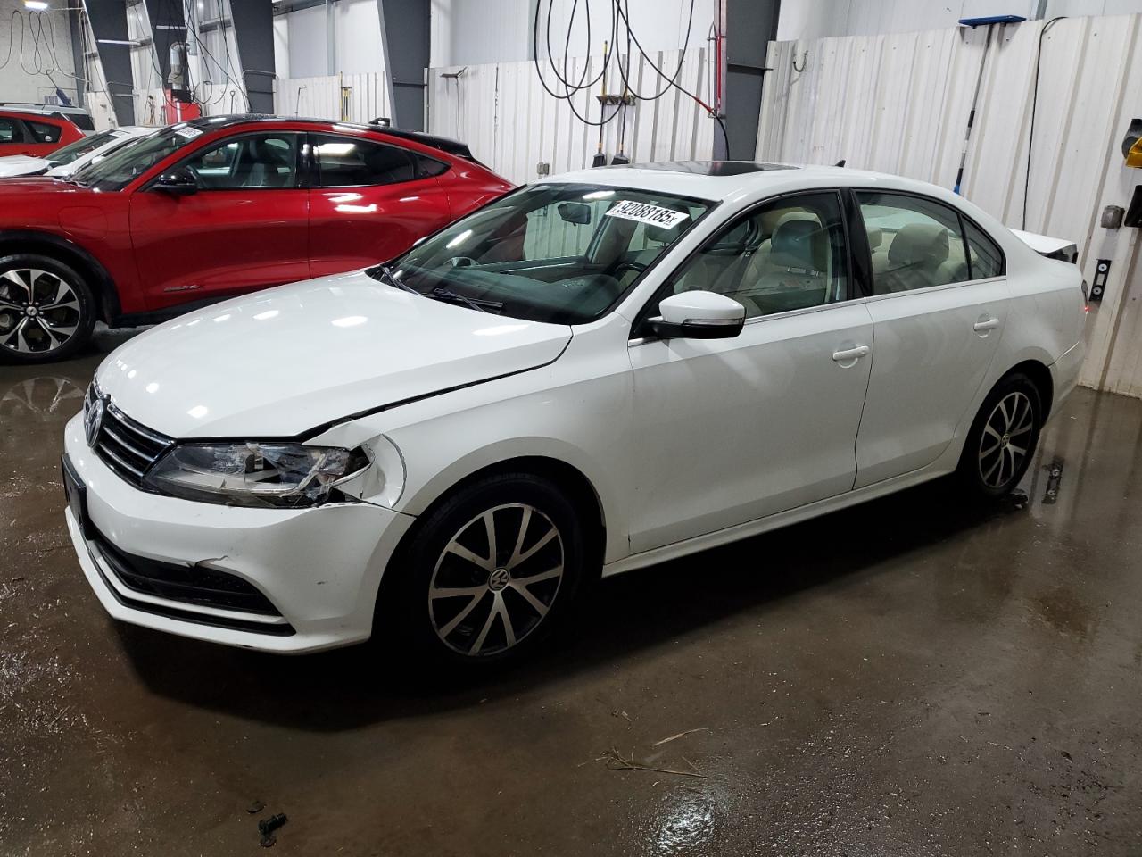 VOLKSWAGEN JETTA SE