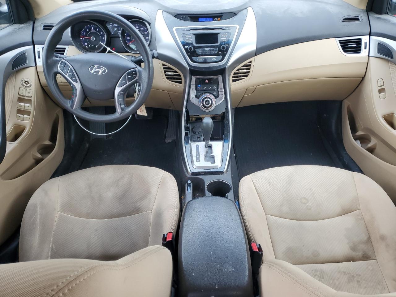 HYUNDAI ELANTRA GLS