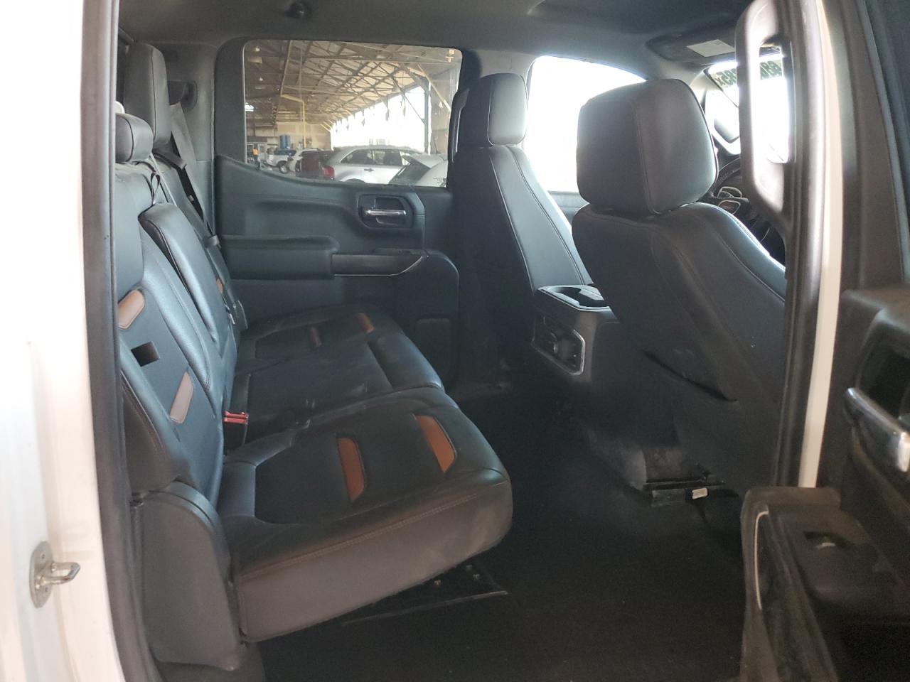 GMC SIERRA K1500 AT4