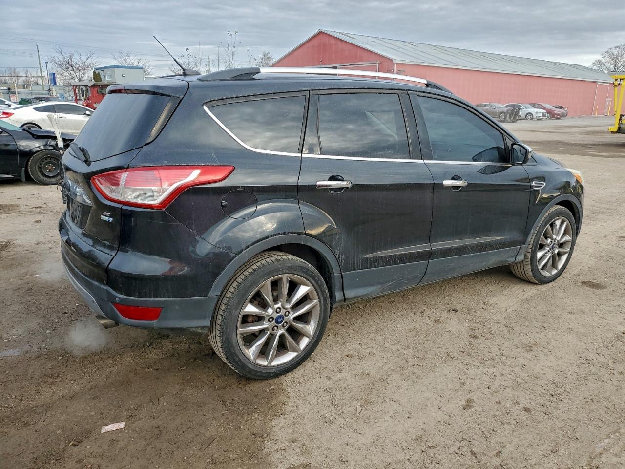 FORD ESCAPE SE