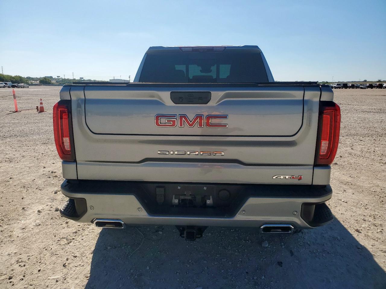 GMC SIERRA K1500 AT4