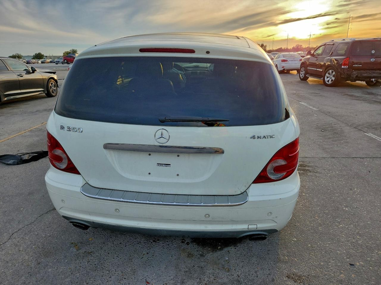 Lot #3302688010 2008 MERCEDES-BENZ R 350