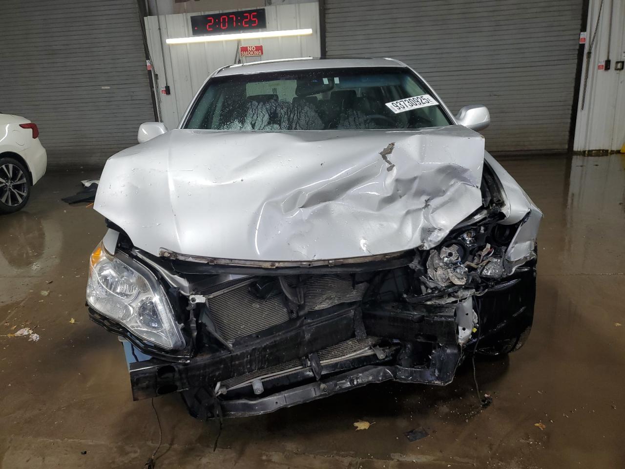 Lot #3302657005 2008 TOYOTA AVALON XL