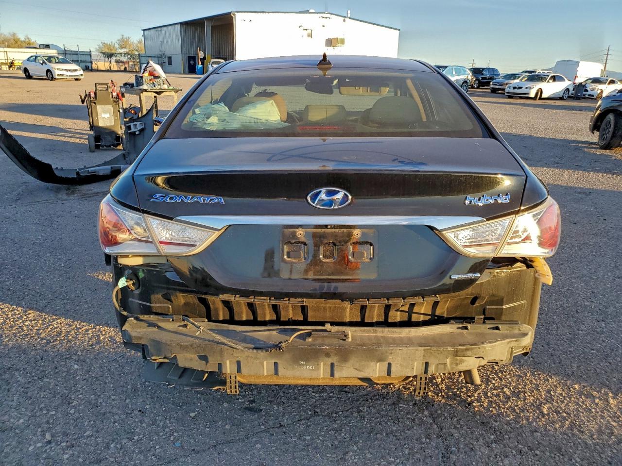 HYUNDAI SONATA HYBRID