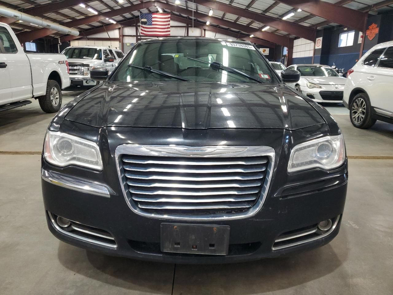 CHRYSLER 300