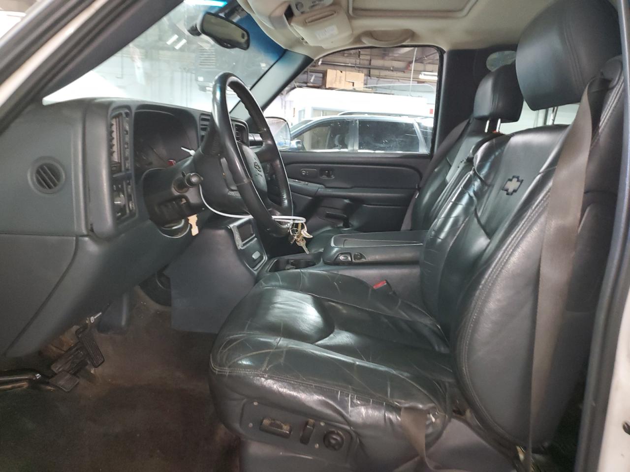 Lot #3278643945 2002 CHEVROLET AVALANCHE