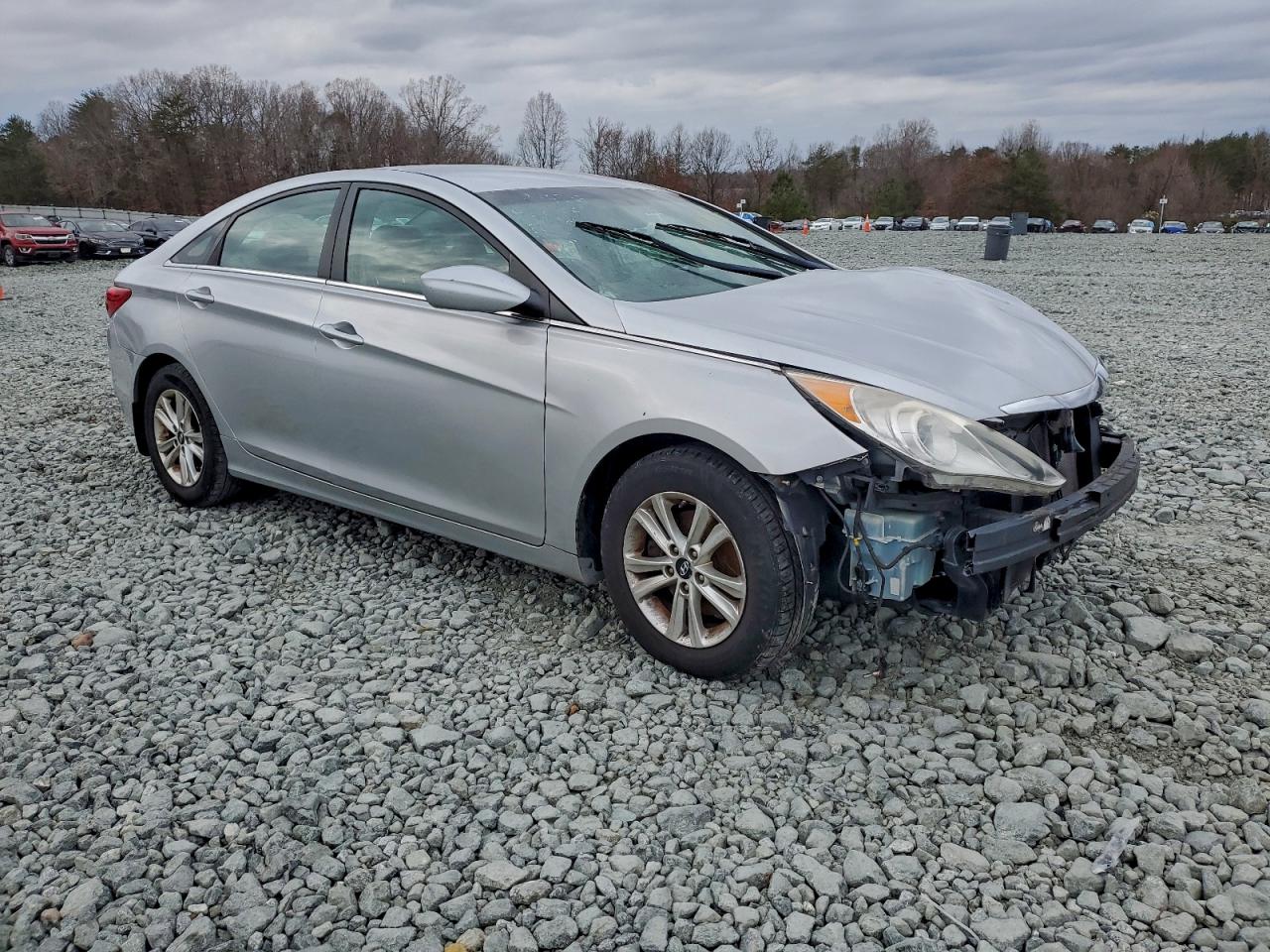 Lot #3302730052 2013 HYUNDAI SONATA GLS