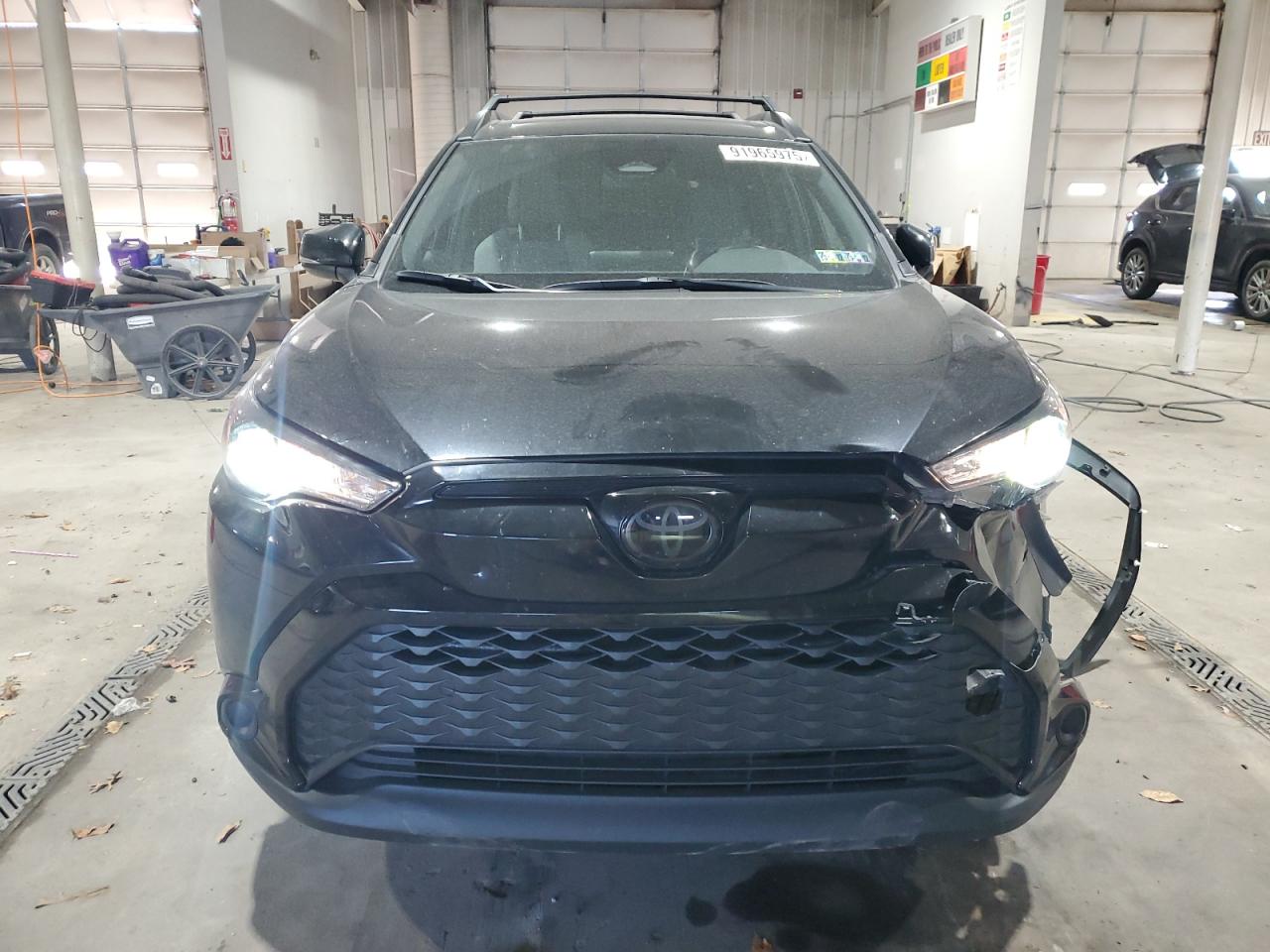 TOYOTA COROLLA CROSS LE