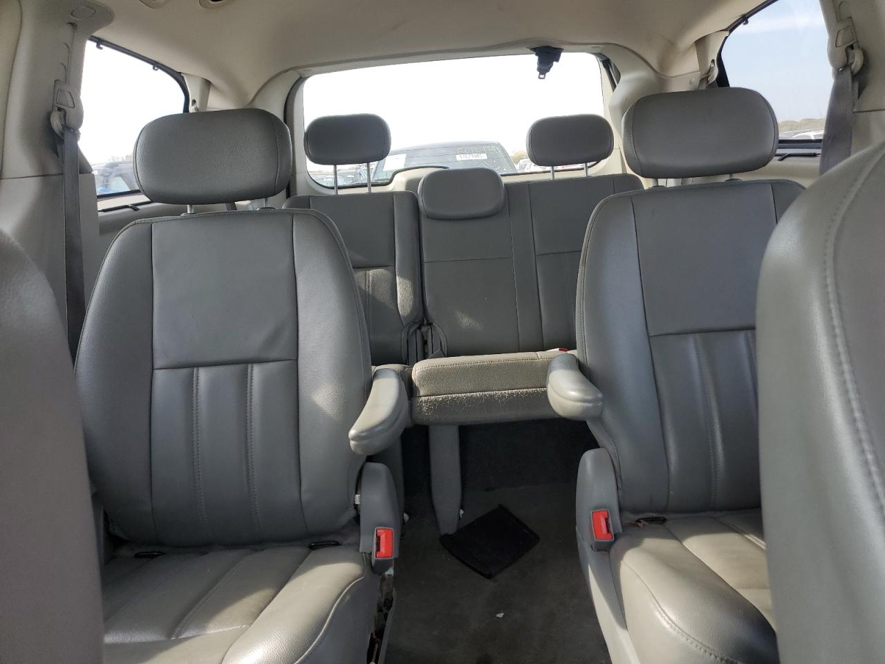 CHRYSLER TOWN & COUNTRY TOURING