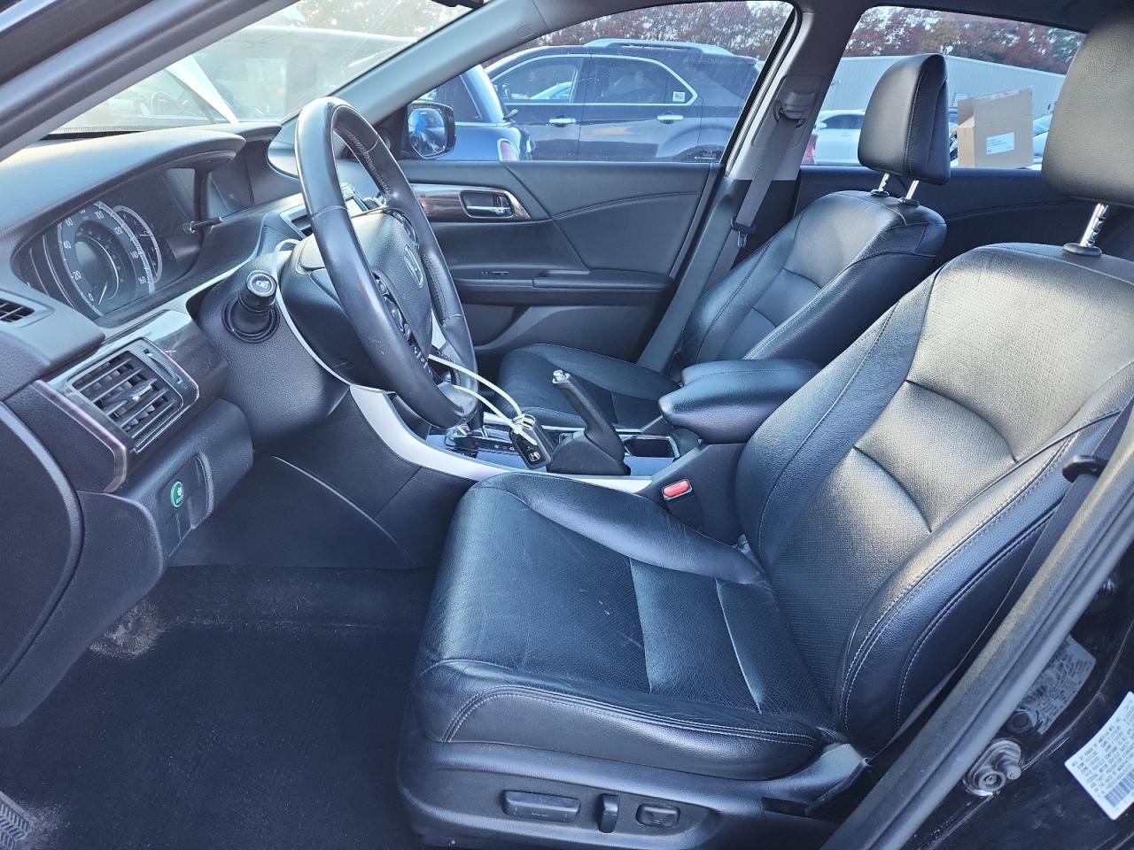 Lot #3312538609 2016 HONDA ACCORD EXL