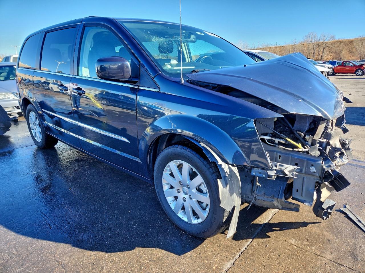 CHRYSLER TOWN & COUNTRY TOURING