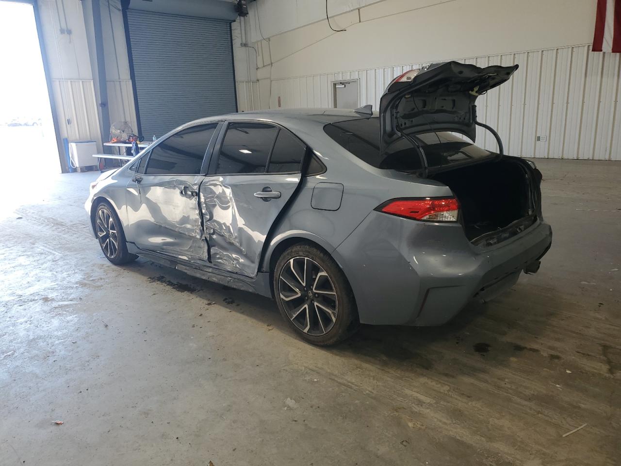 Lot #3284702966 2020 TOYOTA COROLLA SE