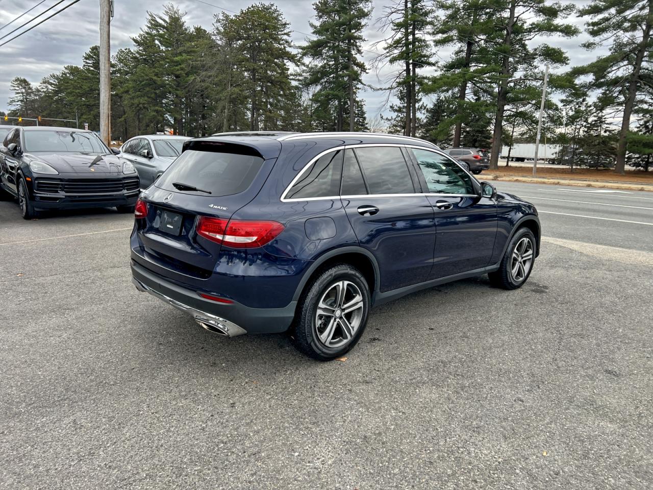 MERCEDES-BENZ GLC-CLASS 300 4MATIC