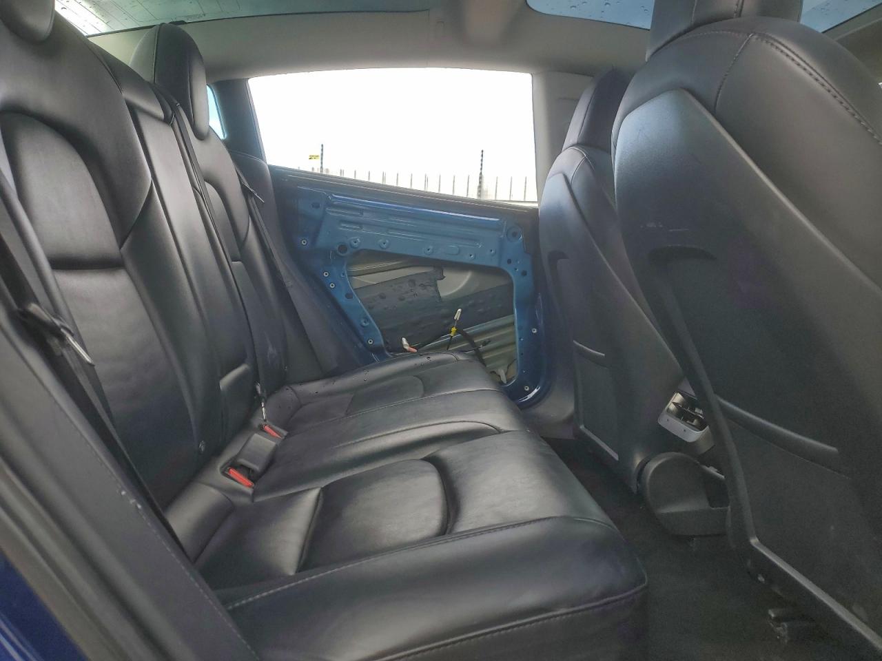 Lot #3303673929 2022 TESLA MODEL 3