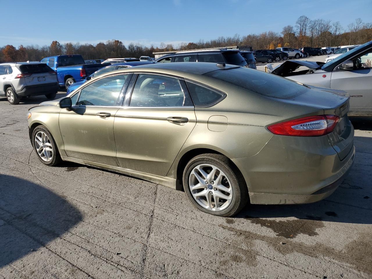 FORD FUSION SE