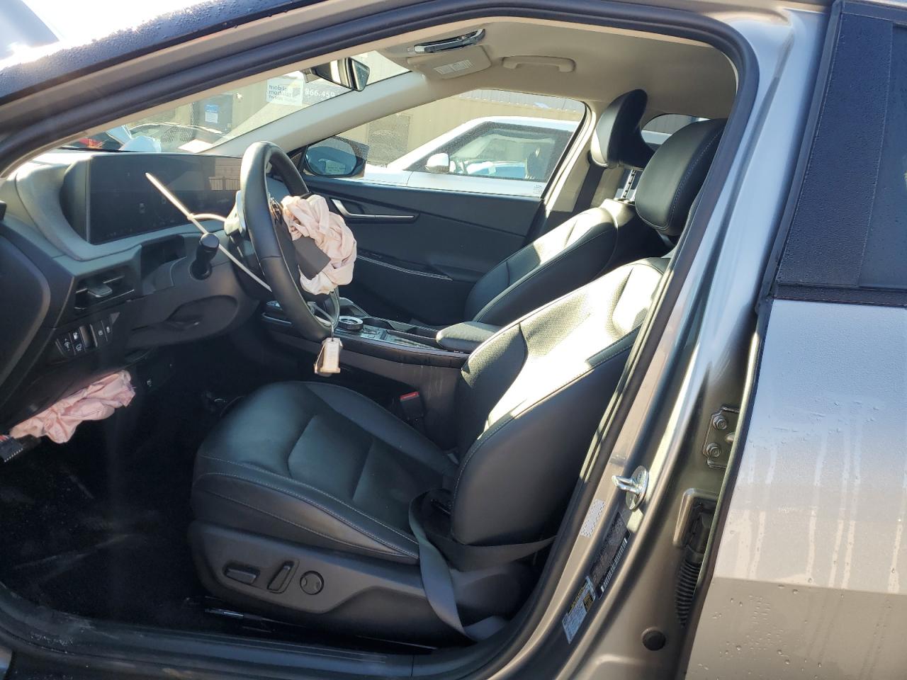 Lot #3301681639 2023 KIA EV6 LIGHT